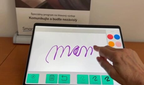 Augmentatívna a alternatívna komunikácia - dotyková pomôcka s programom na hlas...