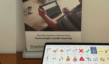 Augmentatívna a alternatívna komunikácia - dotyková pomôcka s programom na hlas...