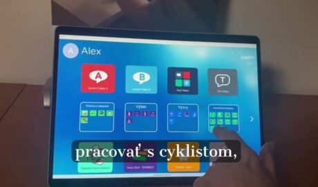 Tablet, dotyková komunikačná pomôcka so špeciálnym programom Grid 3 vhodné pre a...