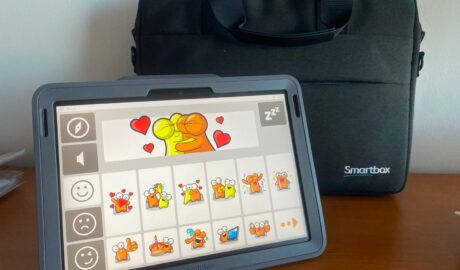 Grid Pad Go 10 Odolná dotyková komunikačná pomôcka s tvrdeným sklom a programom...