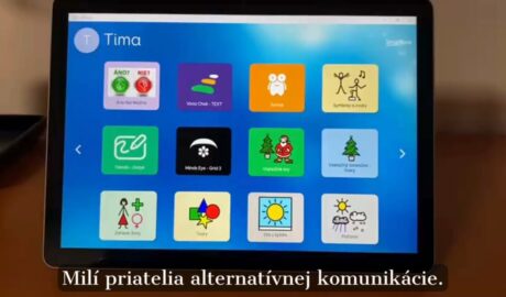 Tima sa teší Dostáva komunikačnú dotykovú pomôcku, tablet s programom Grid 3 - ...