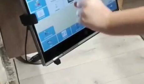 Autizmus a komunikácia Lucky  Grid 3 máme vždy poruke - stlač Enter a vyber jedl...