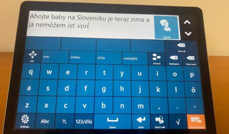 Communicator 5 Gold obsahuje riadený rozhovor, klávesnice s rôznym rozložením, p...