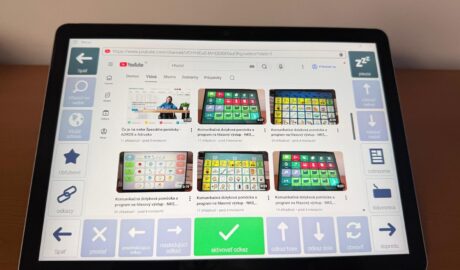 AAK / AAC  - moderné dotykové komunikačné pomôcky pre deti a dospelých  Prvé kom...