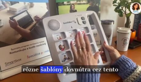 QuickTalker, jednoduchý komunikátor s robustným dizajnom pre ľudí s narušenou ko...