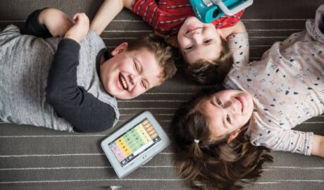 Špeciálne pomôcky a Adrosko v Avion Shopping Parku v Bratislave, v priestoroch K...